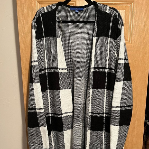 Apt 9 Black and White Plaid Duster Cardigan - Picture 3 of 15